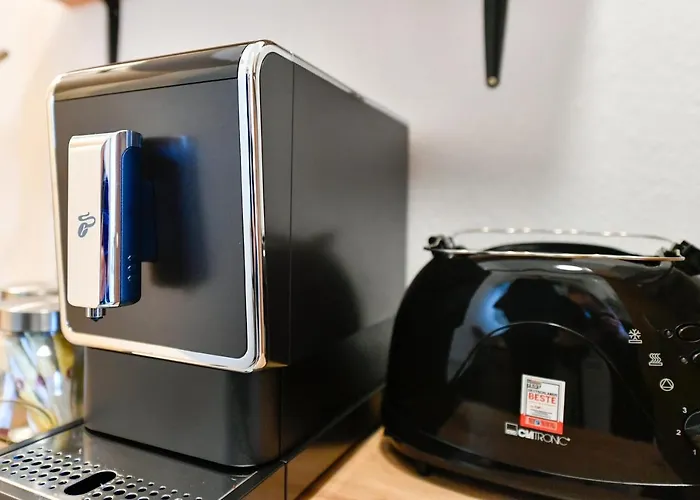 Fuerst-pueckler-apartment_bis 6 Personen_waschmaschine_kueche_2x Parkplaetze_terrasse_netflix